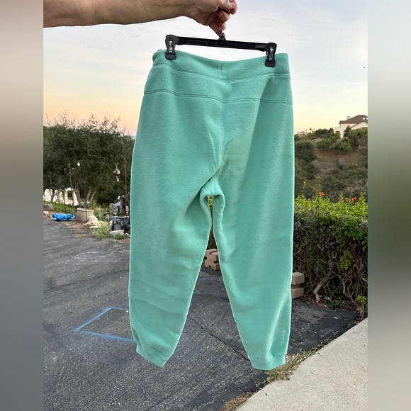 NWT! The North Face Women's Alpine Polartec 200 Regular Pants Wasabi and black - Picture 6 of 8